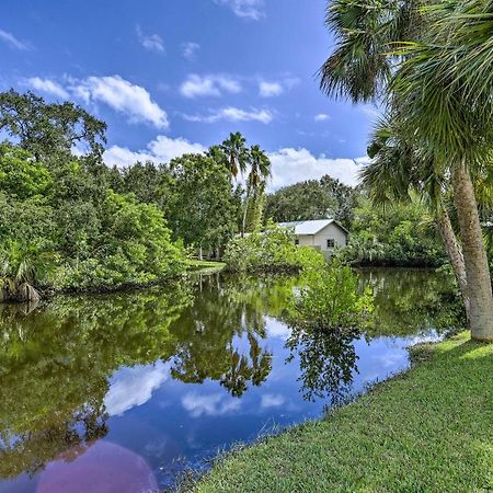 Merritt Island Home Fire Pit And Canal Access! Exterior foto